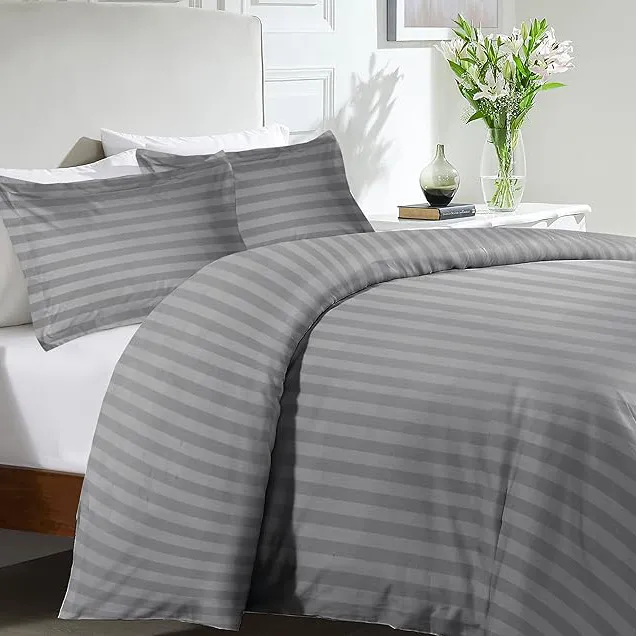 Double Duvet Cover Set Hotel Quality Stripes Satin Bedding Double Bed Set with 2 Pillowcases, Reversible Hypoallergenic Soft Breathable Bed Covers (Grey, Double)